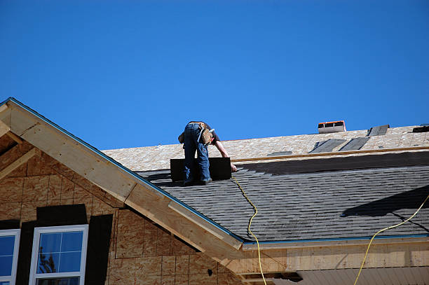 Best Residential Roofing Contractor  in Toppenish, WA